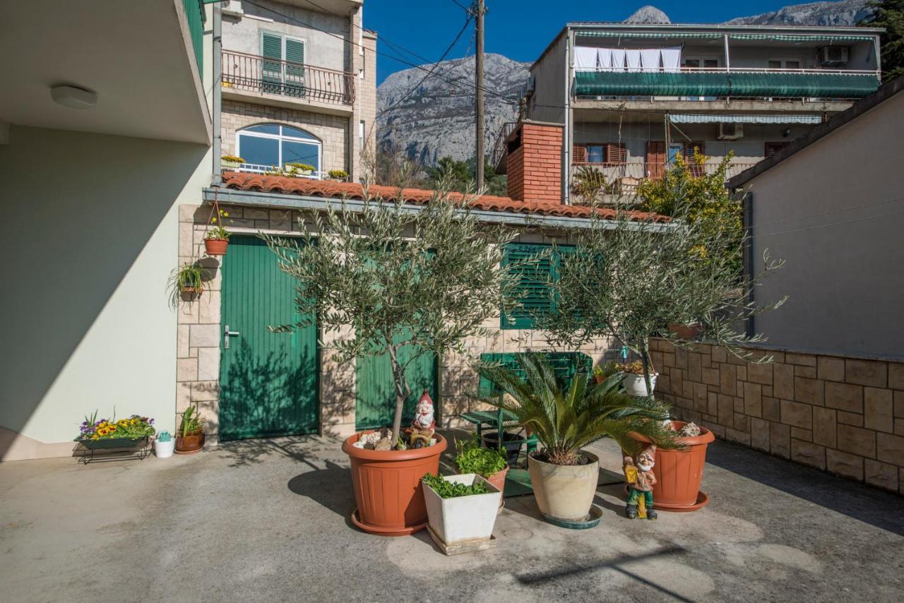 Apartment Villa Besker Makarska Exterior photo