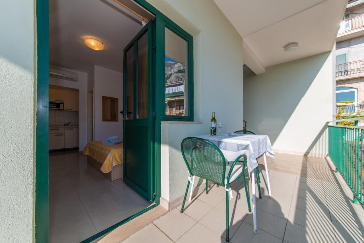 Apartment Villa Besker Makarska Exterior photo