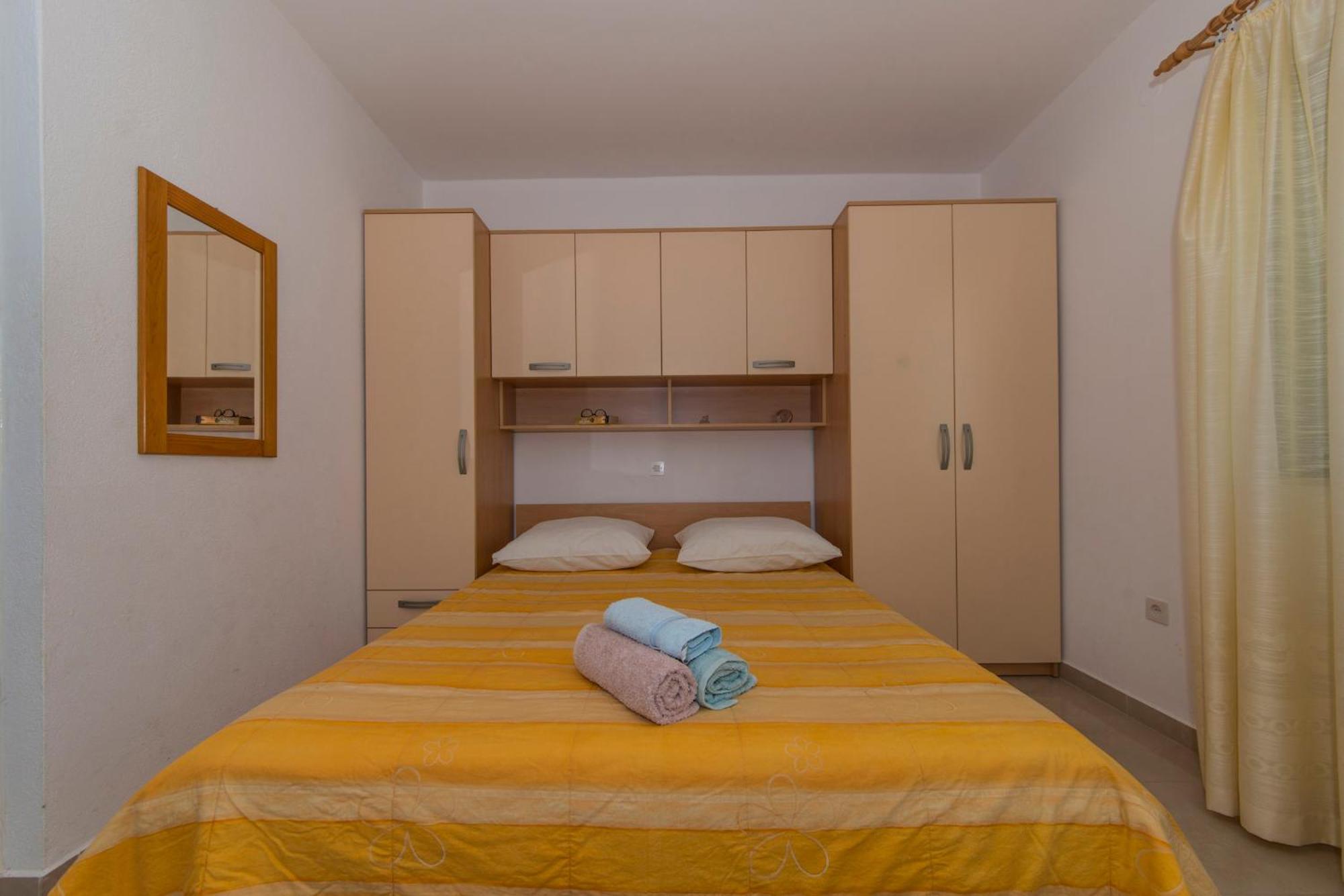 Apartment Villa Besker Makarska Exterior photo